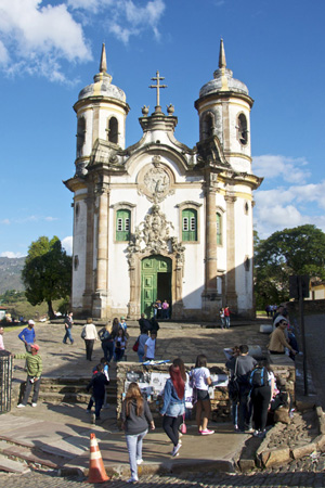 Atividade  Passeio Ouro Preto + Mariana com almoço em belo horizonte